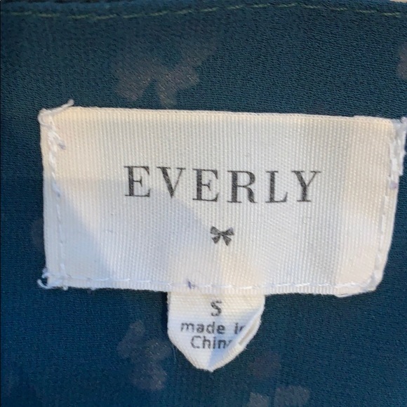 Everly green dress - Picture 4 of 7